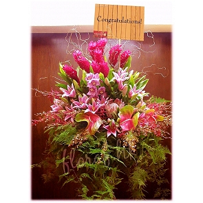 OP35 Opening Flower Basket with Wooden Stand OP35 Opening Flower Basket with Wooden Stand